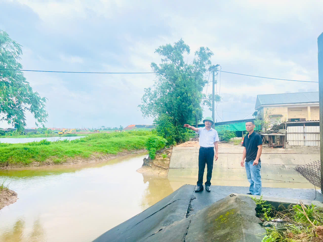 Công ty TNHH MTV Thủy lợi Đông Triều sẵn sàng phương án chống ngập úng do ảnh hưởng của hoàn lưu bão số 11
